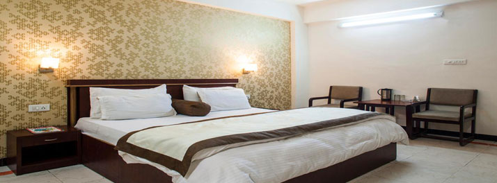 1992/East Lite Hotel - Bareilly 09.jpg